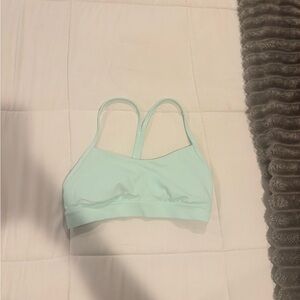 Lululemon Y Flow sports bra